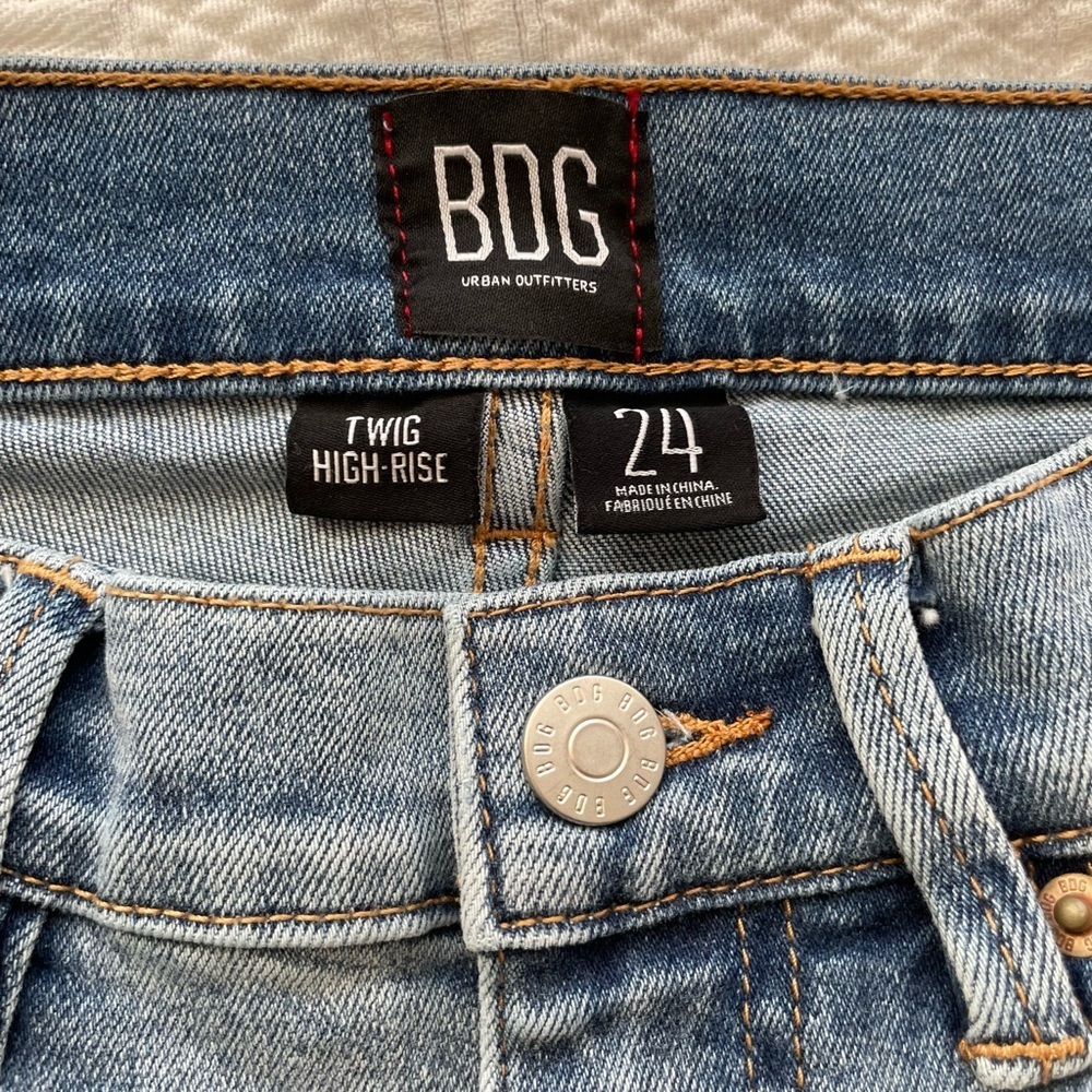 Urban Outfitters BDG Twig High Rise Skinny Denim Jeans Medium Wash 24 - Picture 3 of 11